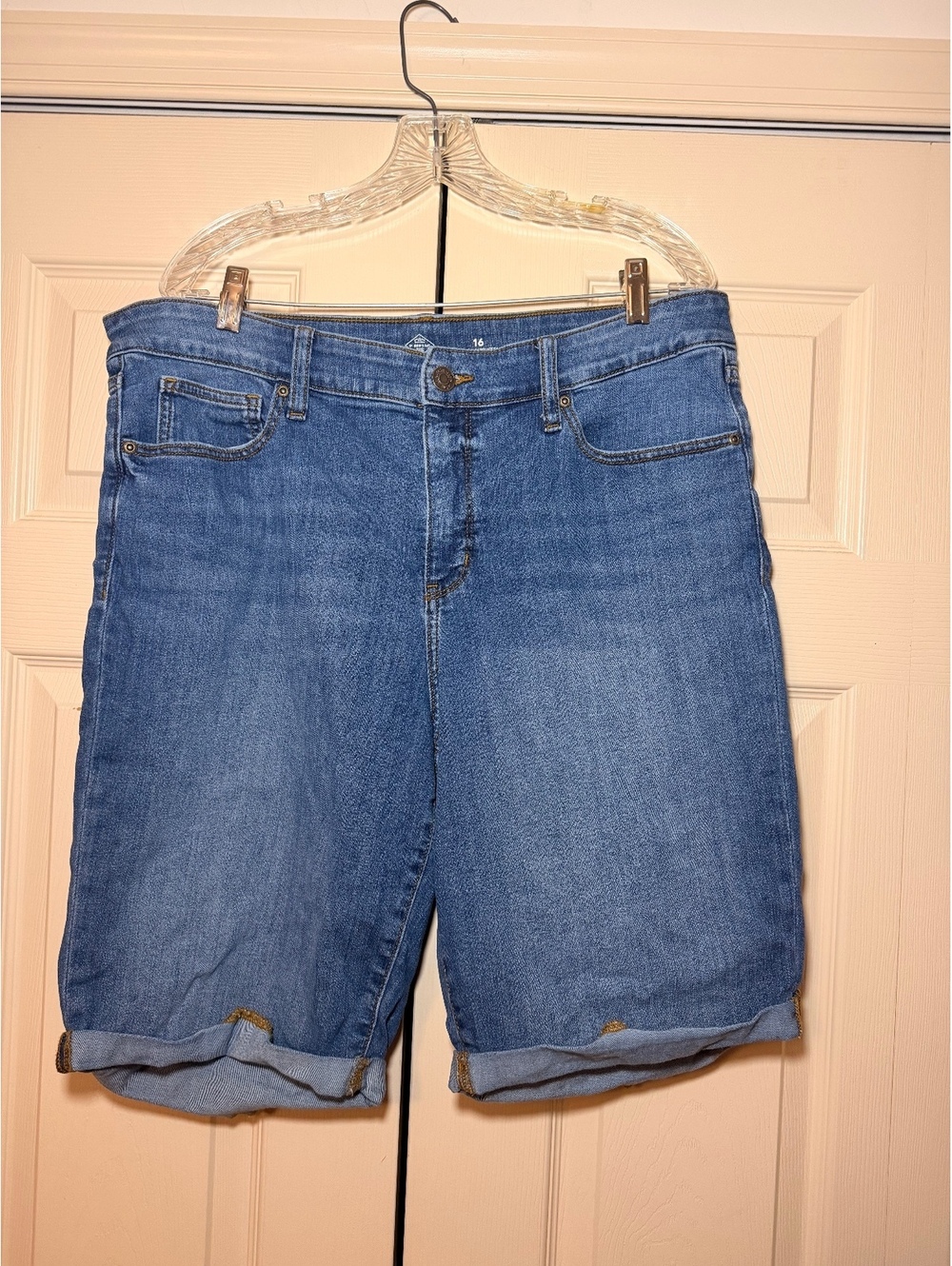 John's Bay Bermuda Denim Shorts Size 16 Blue